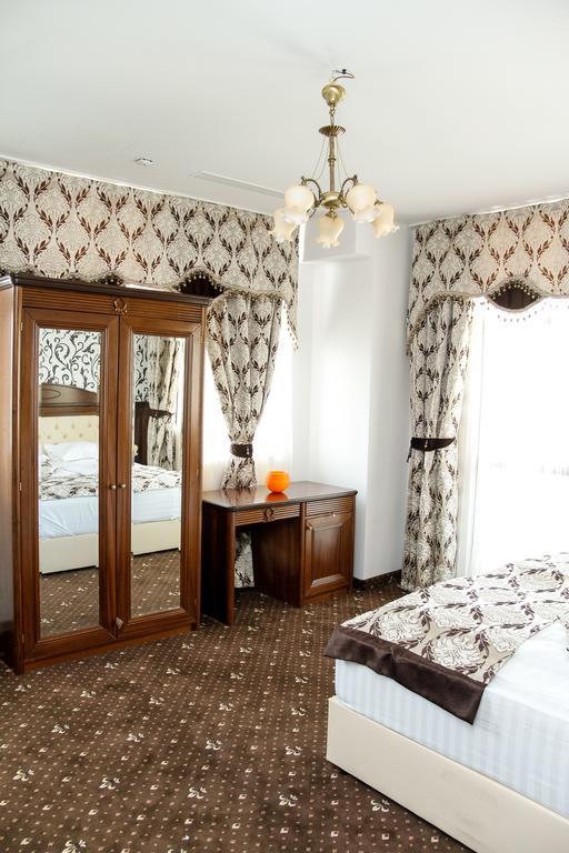 Pik Elegance Hotel Ploieşti Værelse billede